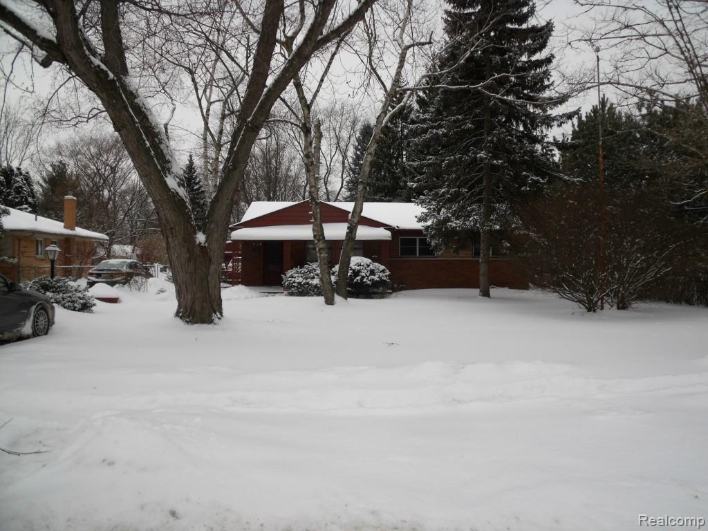 16955 Inkster Road Livonia, MI 48152 - Photo 1 of 13 1 Front.jpg