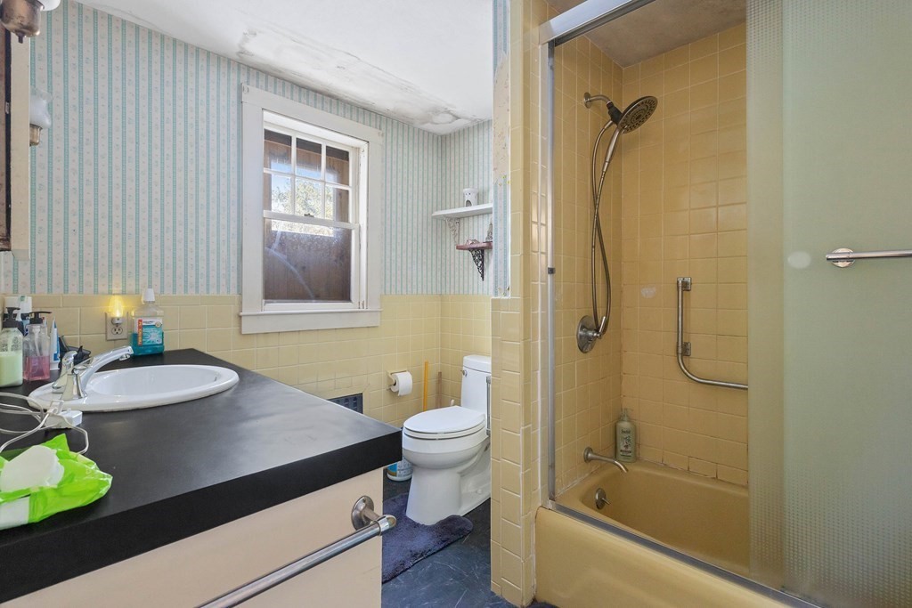 38 Highland Road Boxford, MA 01921 - Photo 18 of 32