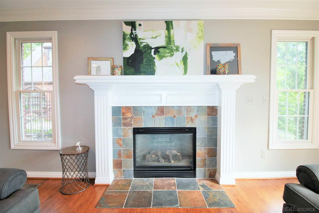 1177 Devonshire Road Grosse Pointe, MI 48230 - Photo 34 of 78 50018564-36.JPG
