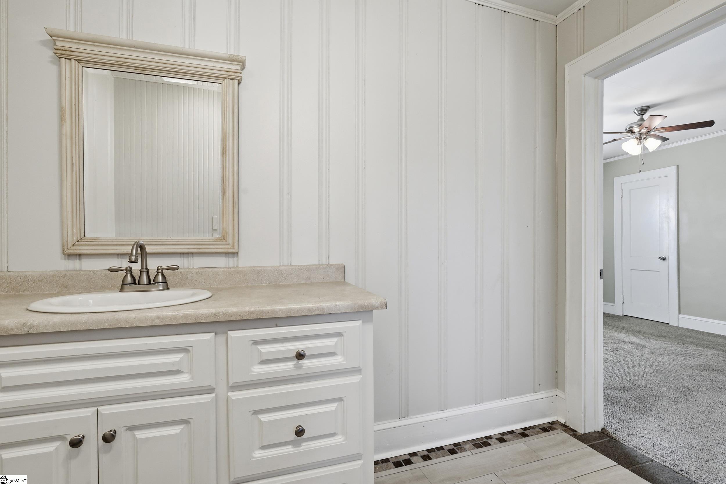 5 Lenore Avenue Greenville, SC 29617 - Photo 17 of 24