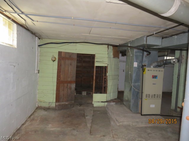 3271 Samuel Road Akron, OH 44312 - Photo 2 of 17