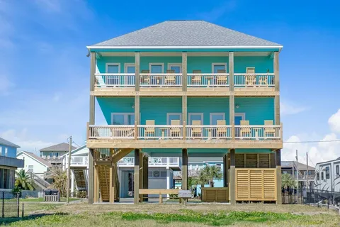 $799,000 | 1978 Ave I, Crystal Beach, TX 77650