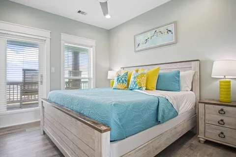 $799,000 | 1978 Ave I, Crystal Beach, TX 77650