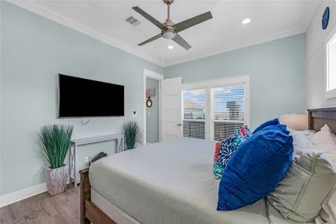 $799,000 | 1978 Ave I, Crystal Beach, TX 77650