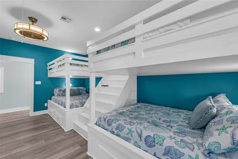 $799,000 | 1978 Ave I, Crystal Beach, TX 77650