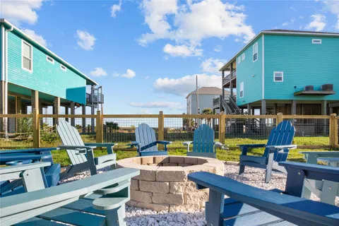 $799,000 | 1978 Ave I, Crystal Beach, TX 77650