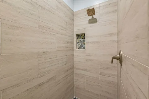 $799,000 | 1978 Ave I, Crystal Beach, TX 77650