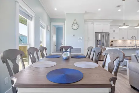 $799,000 | 1978 Ave I, Crystal Beach, TX 77650