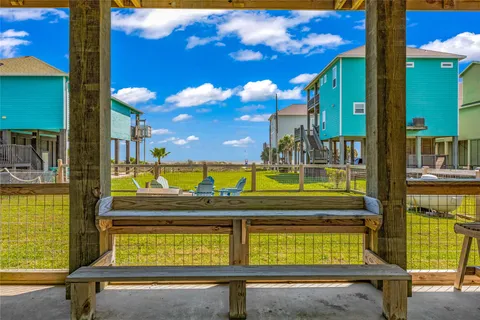 $799,000 | 1978 Ave I, Crystal Beach, TX 77650