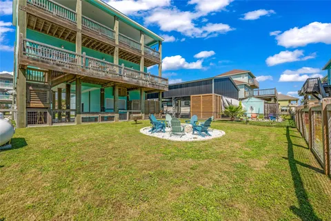 $799,000 | 1978 Ave I, Crystal Beach, TX 77650