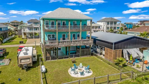 $799,000 | 1978 Ave I, Crystal Beach, TX 77650