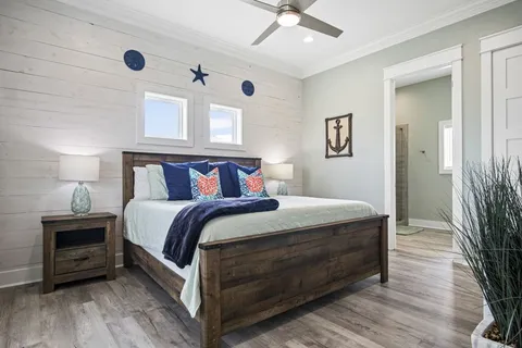 $799,000 | 1978 Ave I, Crystal Beach, TX 77650