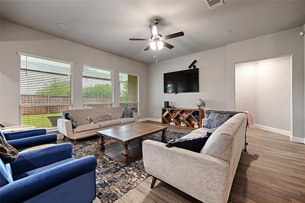 $3,499 | 1106 Silver Oak Drive, Mansfield, TX 76063