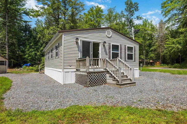 $94,900 | 74 Fern Circle, Fitzwilliam, NH 03447