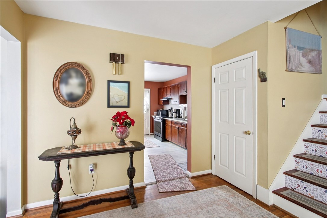 4 Ruth Ellen Way Gates, NY 14624 - Photo 6 of 28