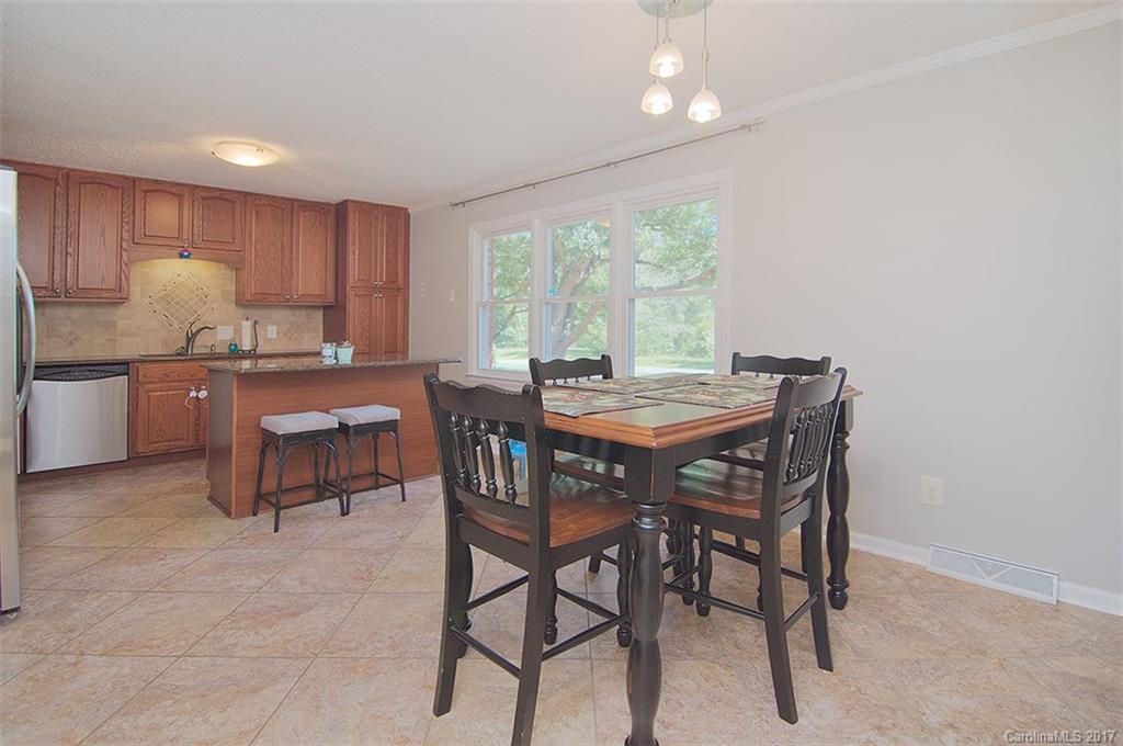 11713 Ranburne Road Mint Hill, NC 28227 - Photo 11 of 24 Gallery Image 11