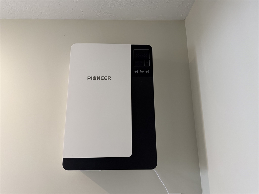 480 Wareham Street, Unit 12 Middleboro, MA 02346 - Photo 11 of 19 a close up of a wall