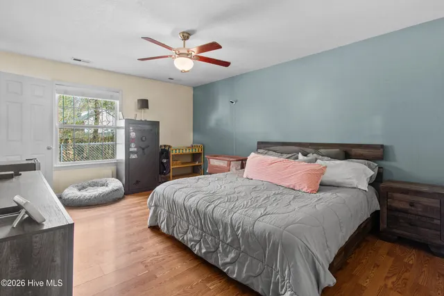 $294,000 | 106 Cobalt Stream Court, Jacksonville, NC 28546