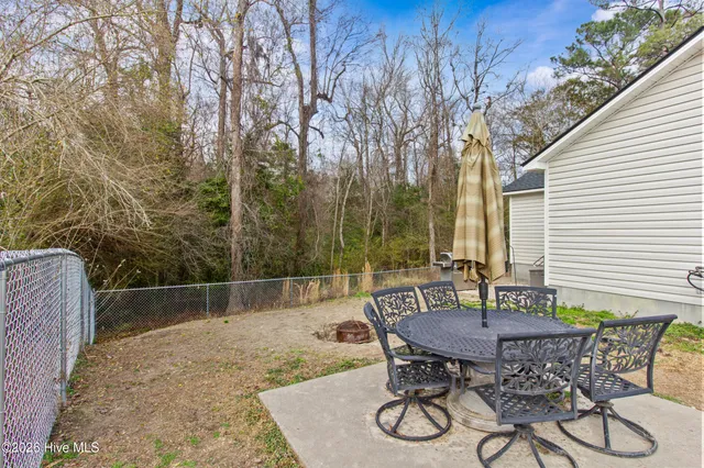 $294,000 | 106 Cobalt Stream Court, Jacksonville, NC 28546