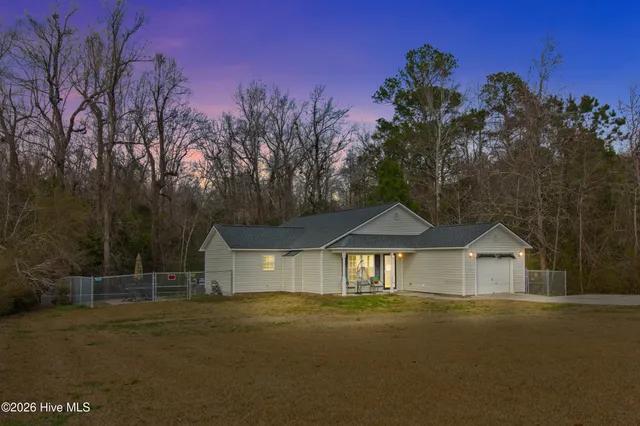 $294,000 | 106 Cobalt Stream Court, Jacksonville, NC 28546