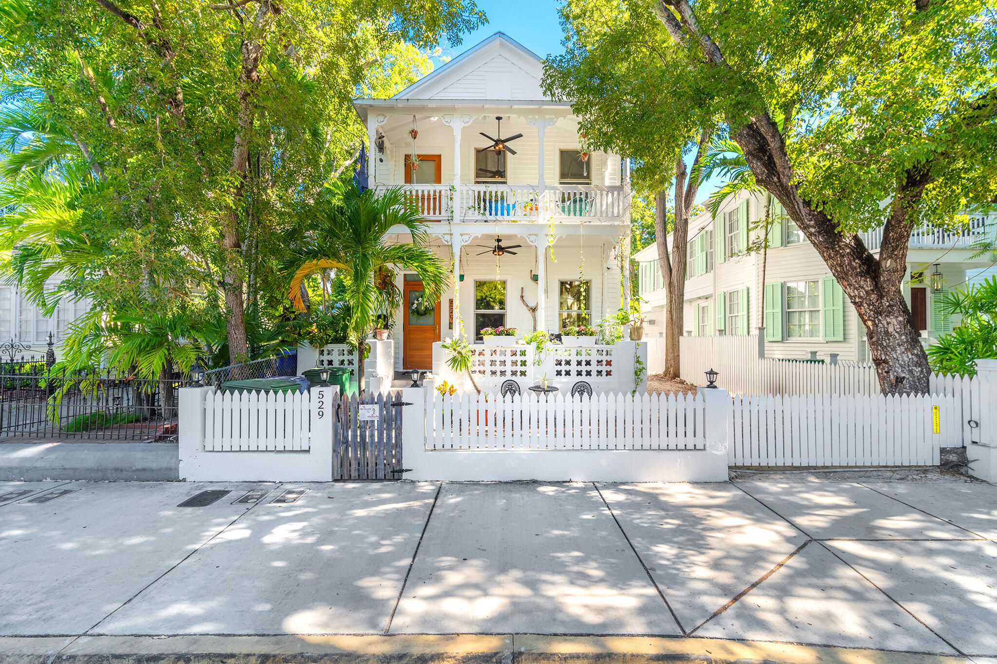 529 Simonton Street Key West, FL 33040 - Photo 2 of 82 Front