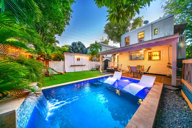 $2,975,000 | 529 Simonton Street, Key West, FL 33040