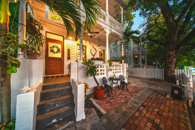 $2,975,000 | 529 Simonton Street, Key West, FL 33040