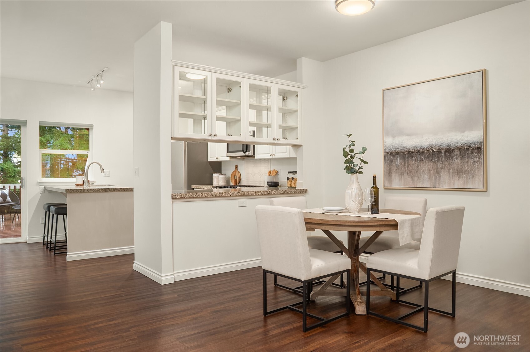 755 Northwest Juniper Street Issaquah, WA 98027 - Photo 12 of 39