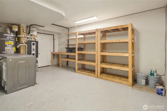 $950,000 | 755 Northwest Juniper Street, Issaquah, WA 98027