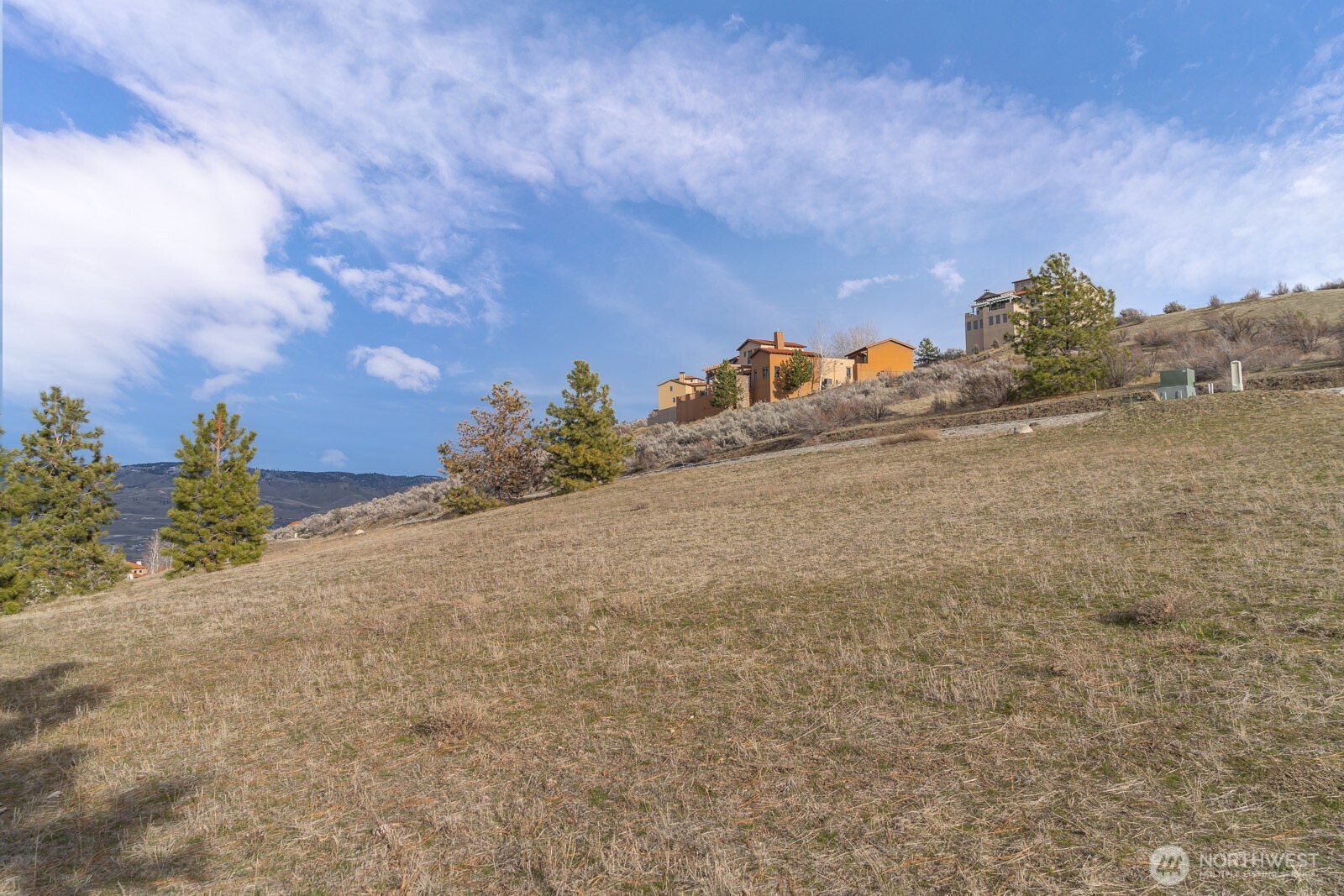 320 Paintbrush Road Chelan, WA 98816 - Photo 14 of 19