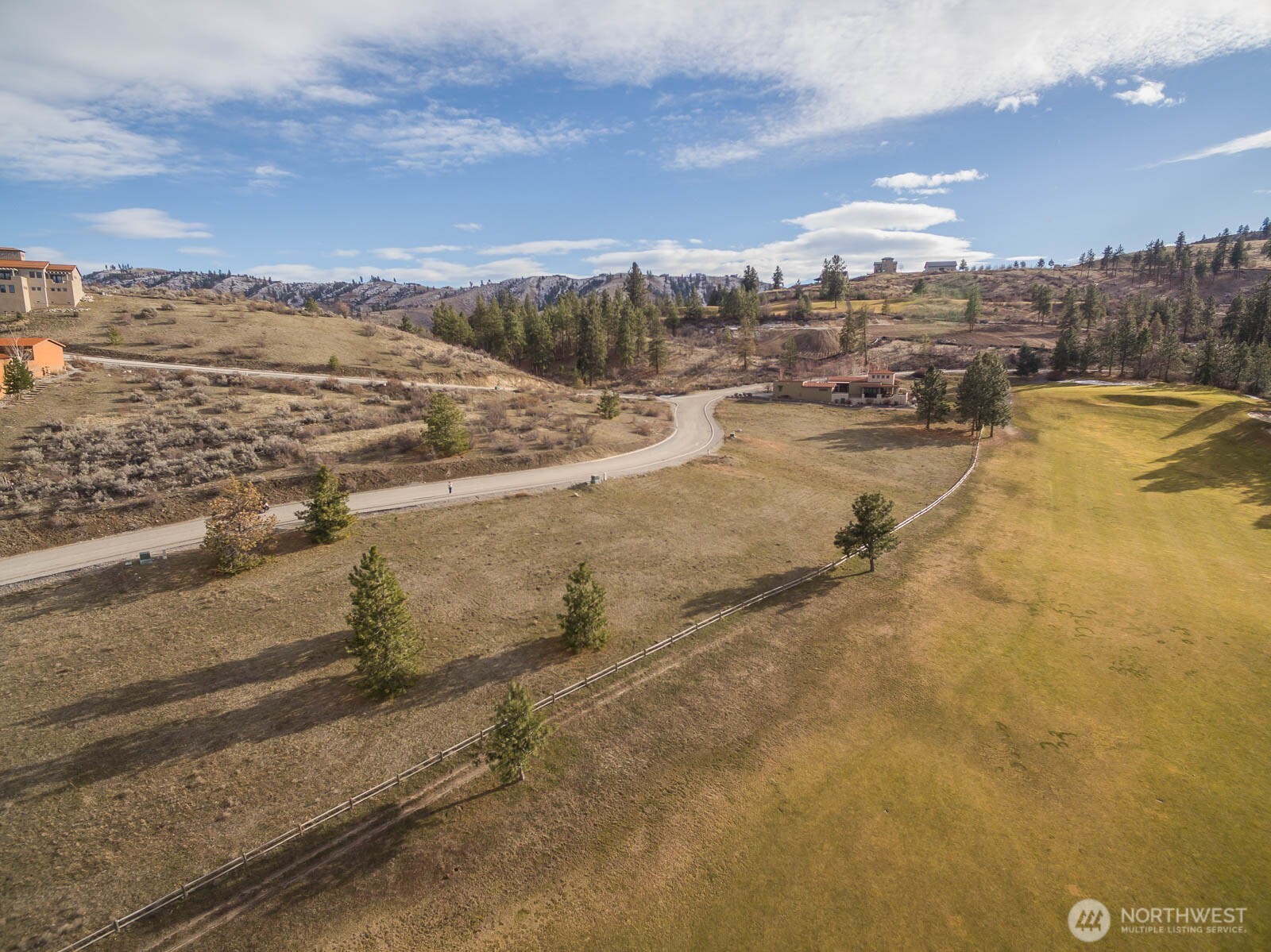 320 Paintbrush Road Chelan, WA 98816 - Photo 7 of 19