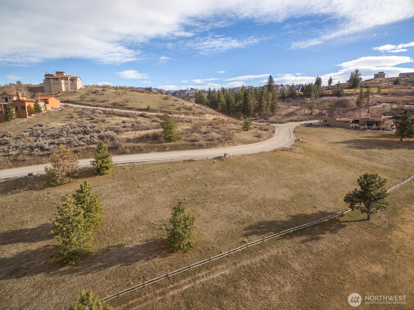 320 Paintbrush Road Chelan, WA 98816 - Photo 8 of 19