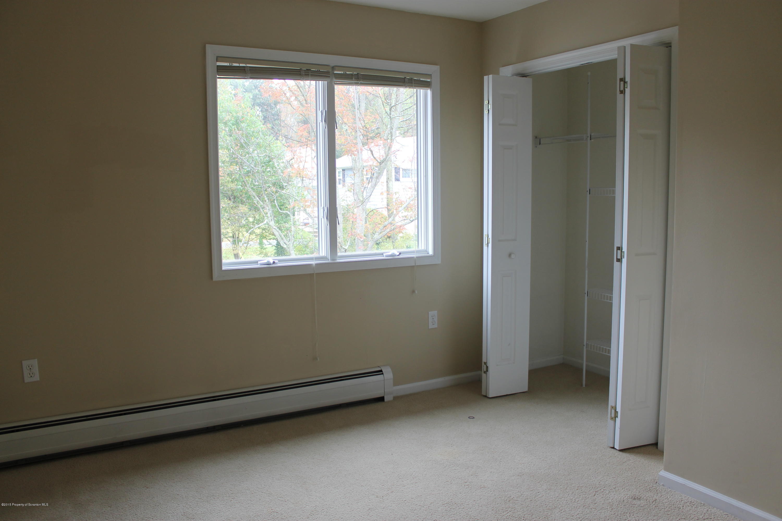 112 Camp Hill Road Clarks Summit, PA 18411 - Photo 15 of 26 Gallery Image 15