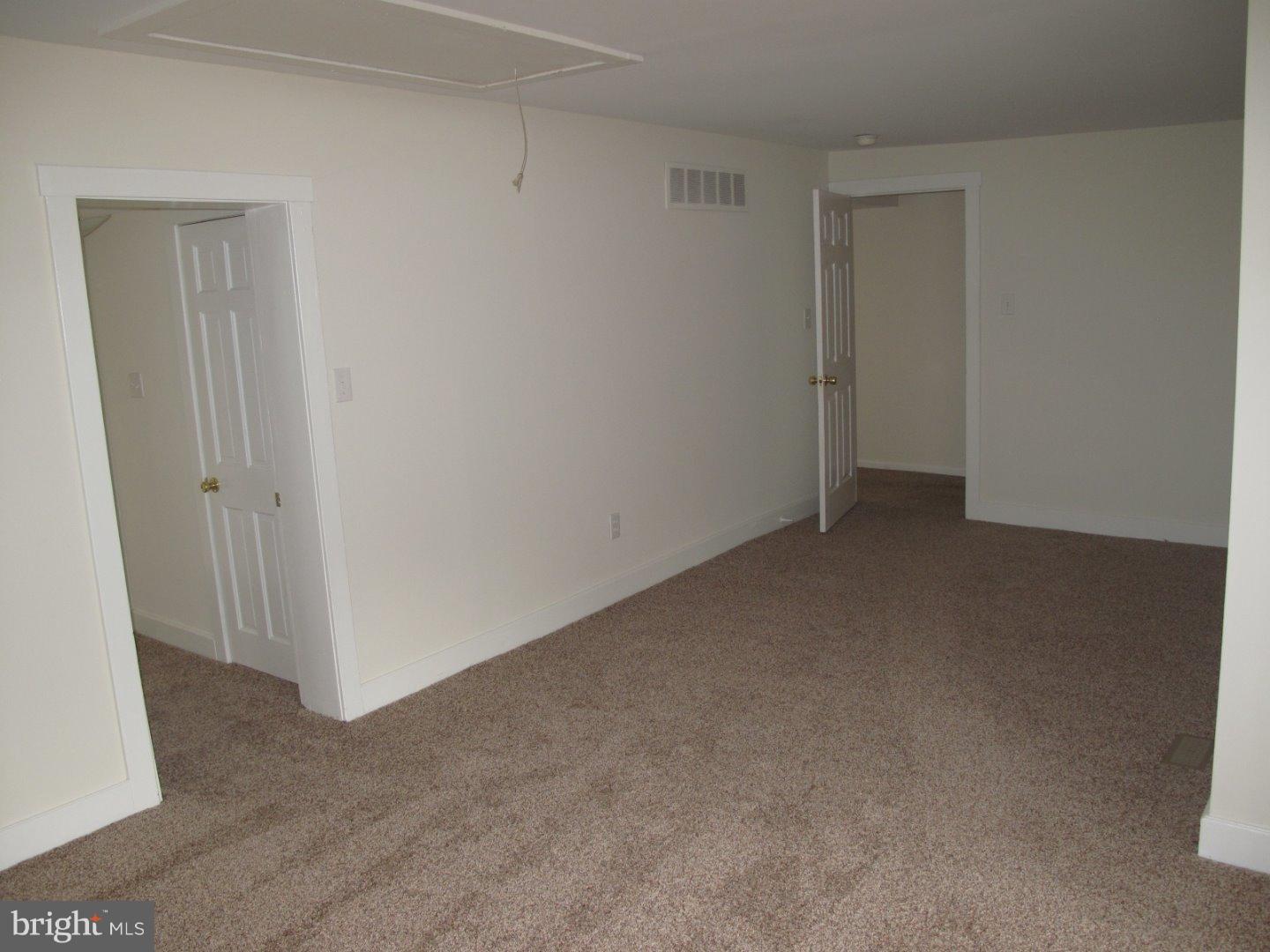 201 Hopewell Road West Berlin, NJ 08091 - Photo 7 of 22