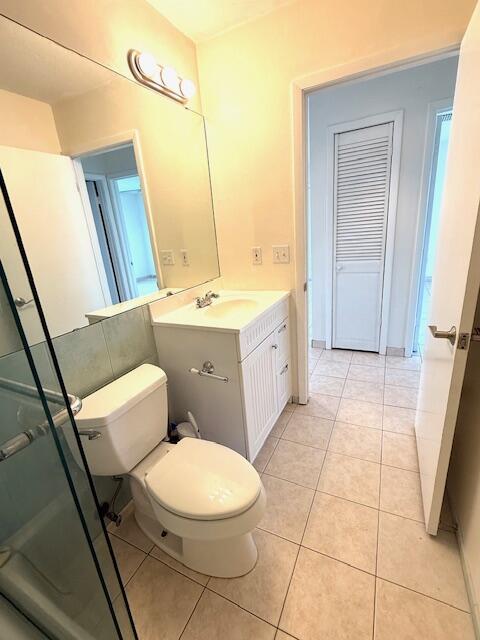 1297 73rd Street, Unit OCEAN Marathon, FL 33050 - Photo 29 of 44 IMG_2034