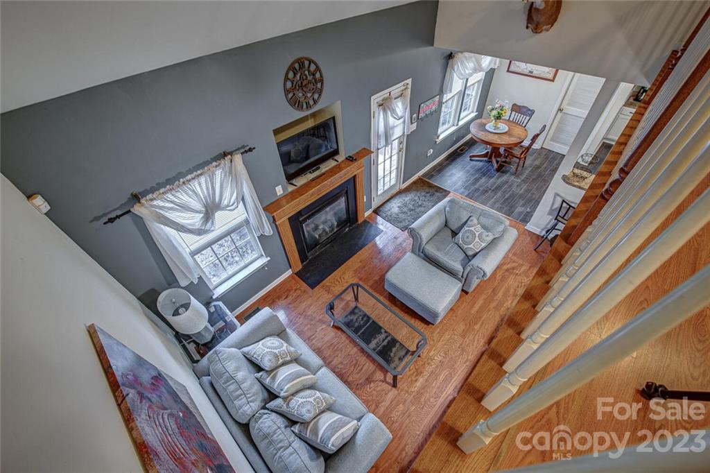 4931 Lakeview Road Charlotte, NC 28216 - Photo 10 of 34 Gallery Image 10