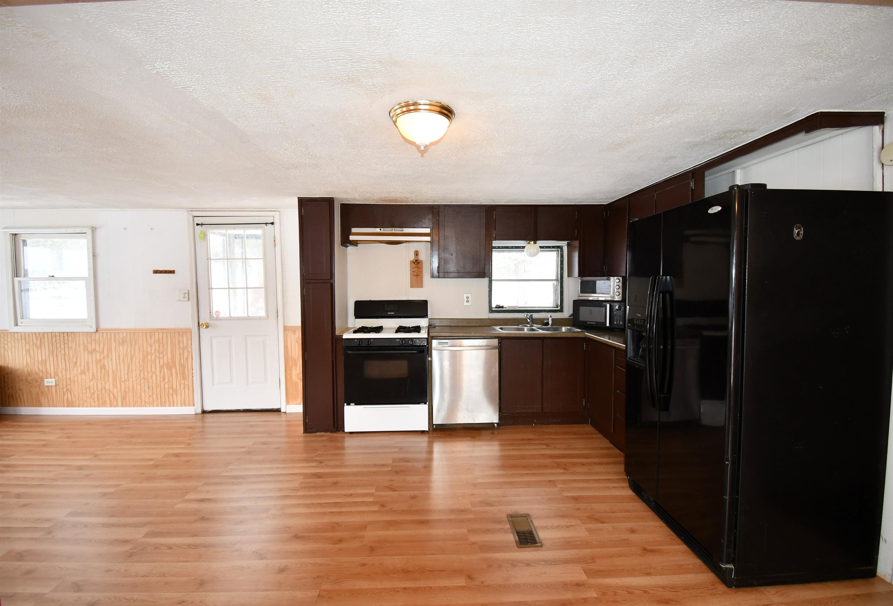 8324 Miller Road Alanson, MI 49706 - Photo 14 of 37 Gallery Image 14
