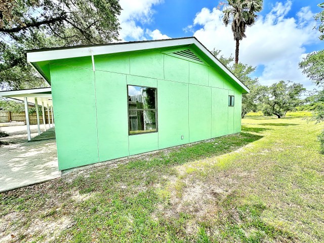 505 16th Street Port O'Connor, TX 77982 - Photo 4 of 17