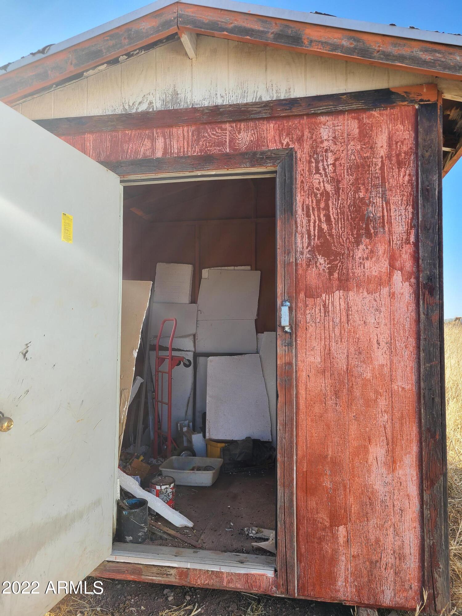 3559 West Leake Road Douglas, AZ 85607 - Photo 15 of 28 Storage room