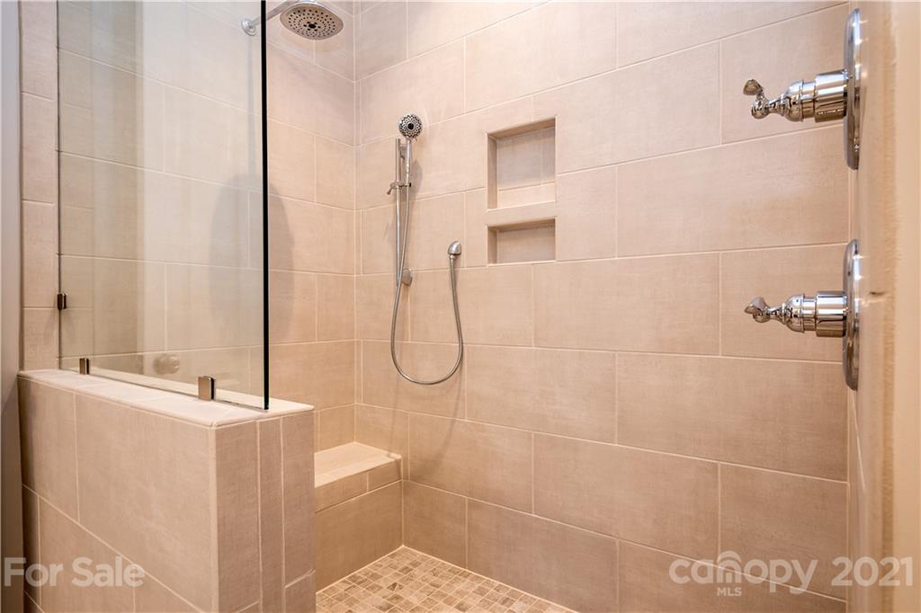 1261 Rae Court, Unit 7 Denver, NC 28037 - Photo 13 of 19 Gallery Image 13