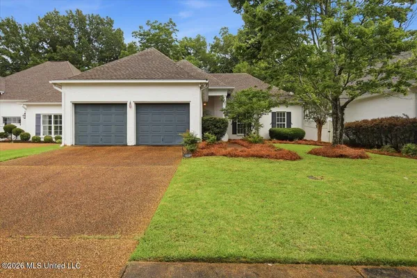 $345,000 | 208 Geneva Boulevard, Madison, MS 39110