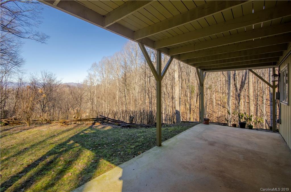 263 Old Country Road Waynesville, NC 28786 - Photo 17 of 28