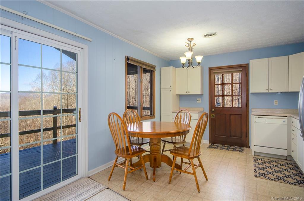 263 Old Country Road Waynesville, NC 28786 - Photo 8 of 28