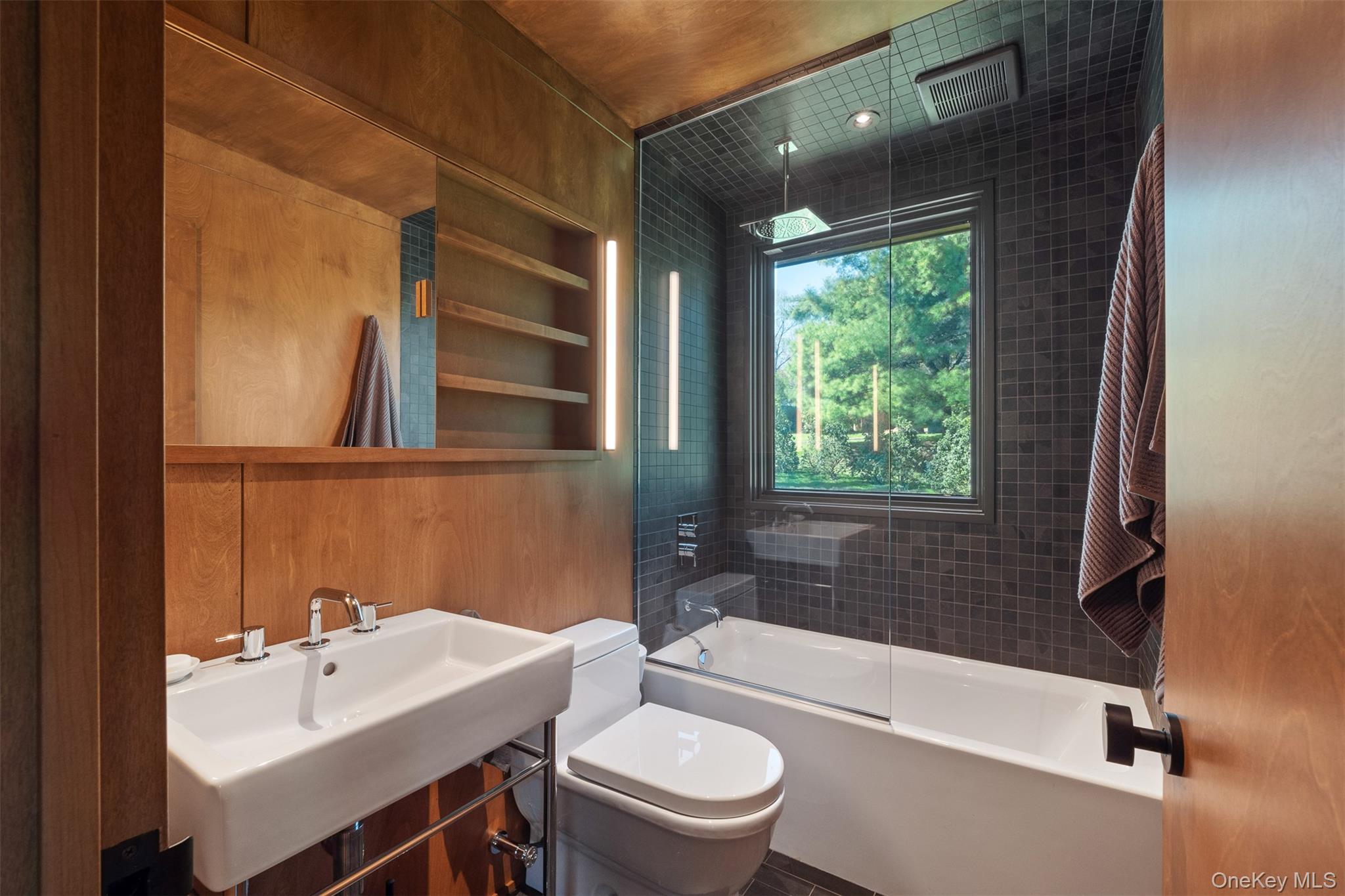 15 Finney Farm Road Croton-on-Hudson, NY 10520 - Photo 16 of 32 Bathroom featuring combined bath / shower with glass door and toilet
