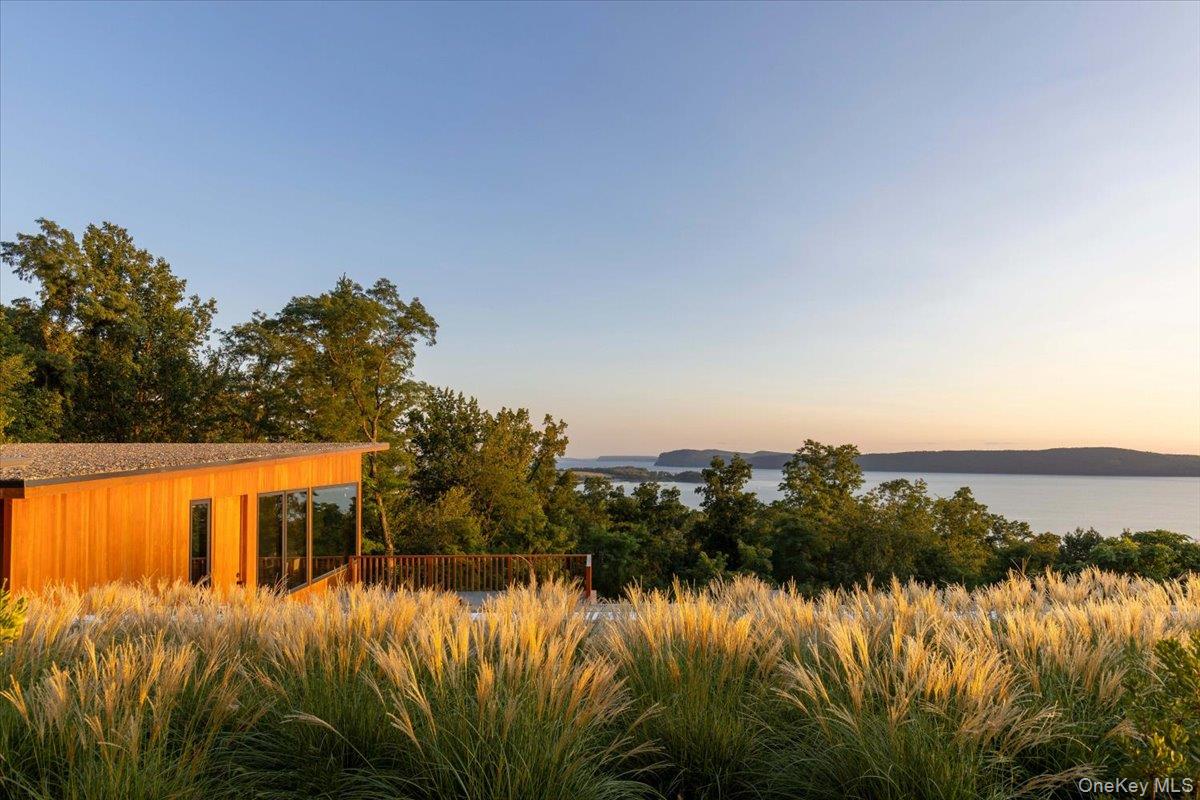 15 Finney Farm Road Croton-on-Hudson, NY 10520 - Photo 22 of 32 Pool House with Water View