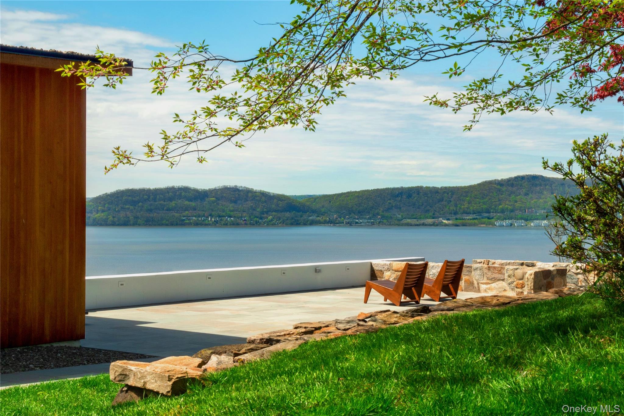 15 Finney Farm Road Croton-on-Hudson, NY 10520 - Photo 5 of 32 Water view featuring a mountain backdrop