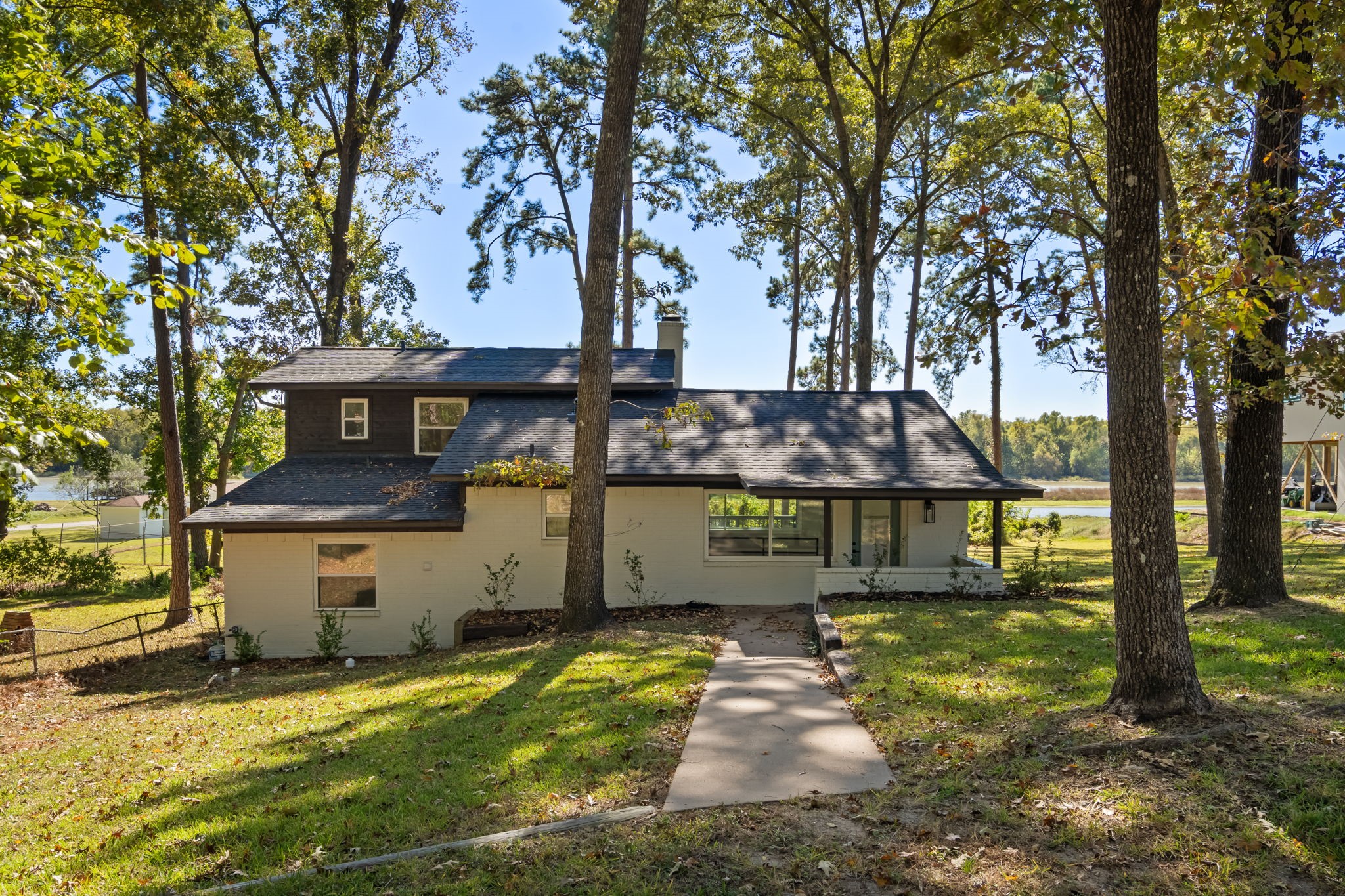 284 Hackberry St. features a complete interior and exterior upgrade, with updates​​‌​​​​‌​​‌‌​‌‌​​‌​​​​‌​​​‌‌​‌‌‌ galore!