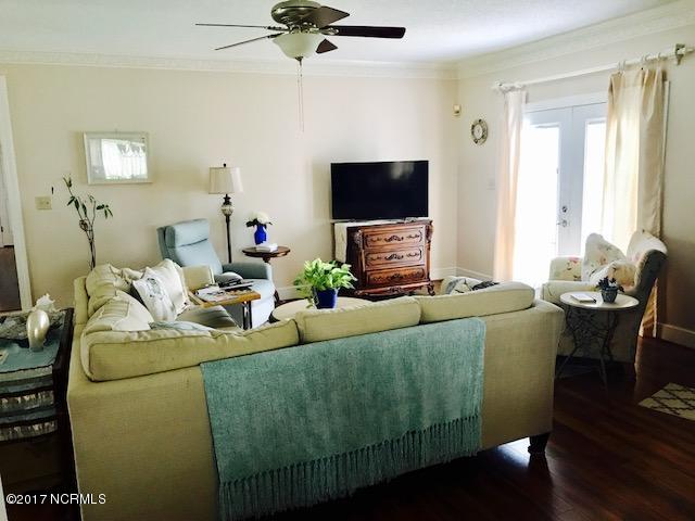 1621 Cameron Langston Road Kinston, NC 28501 - Photo 2 of 19 1621 Cameron Langston LR