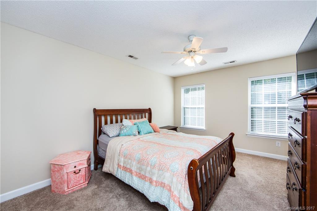 11108 Palestrina Road, Unit 162 Charlotte, NC 28215 - Photo 15 of 23 Gallery Image 15