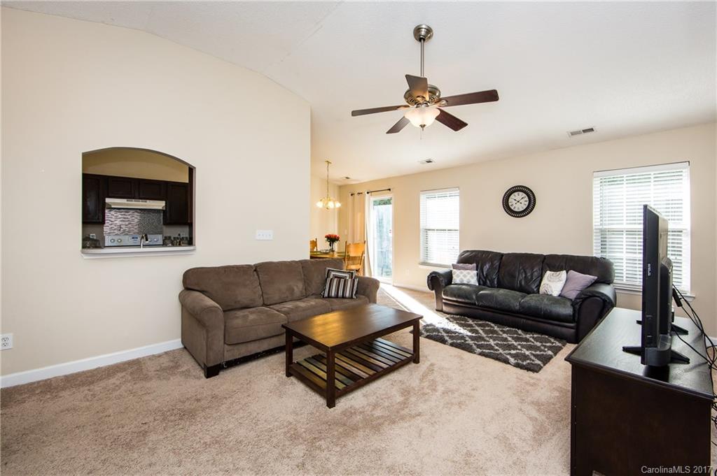 11108 Palestrina Road, Unit 162 Charlotte, NC 28215 - Photo 4 of 23 Gallery Image 4